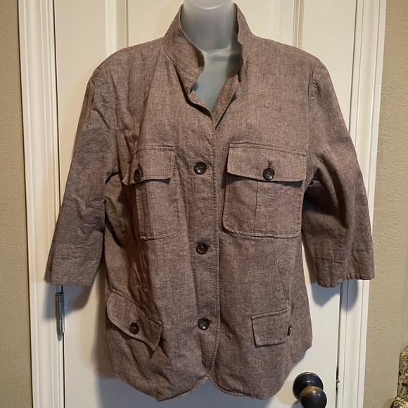 Worthington Tops - Heathered brown button up top with 4 front pockets size XL
